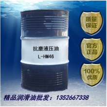 俩人趴到无人物流车顶搭便车！新石器官方回应：配合调查 已启动三项改进
